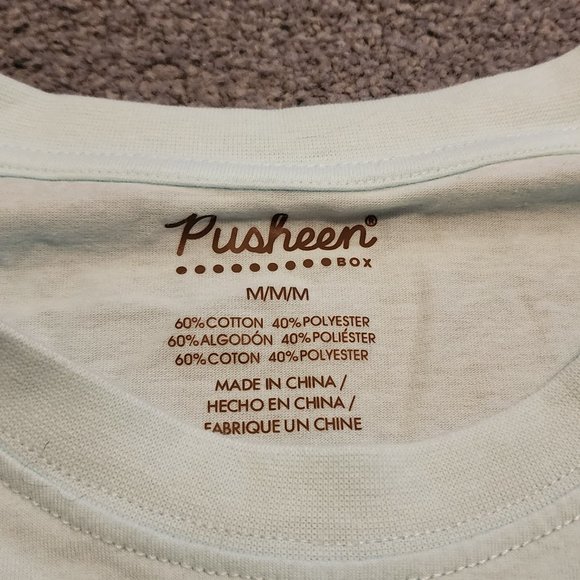 PusheenBox Winter 2021 Long-Sleeve - Picture 3 of 4